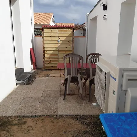 Petite Maison Proche * 山地圣母村